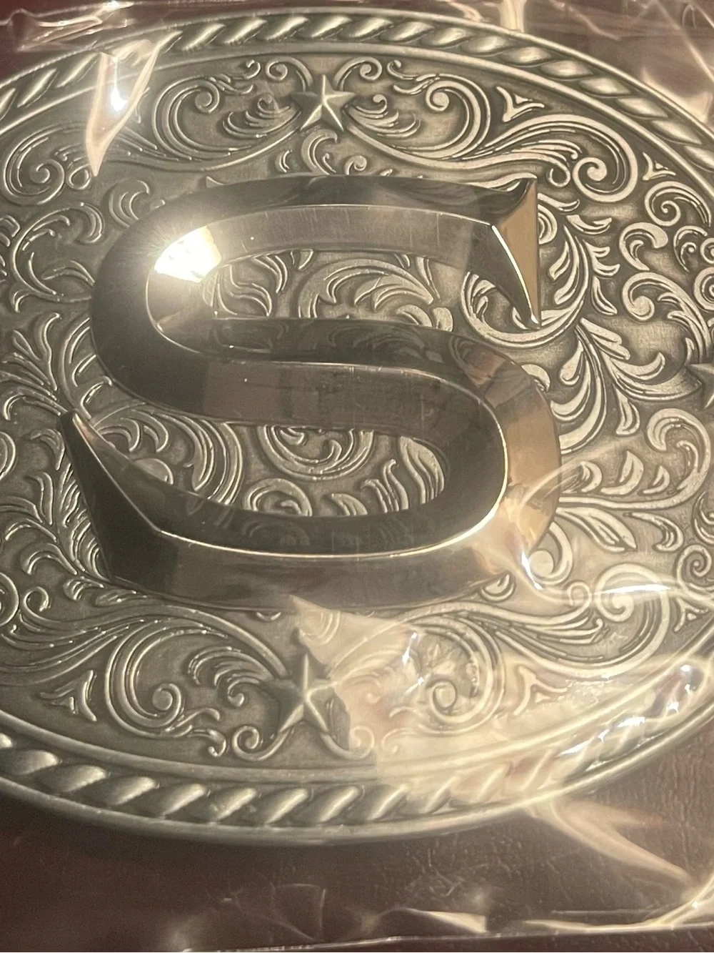 New men/women. Silvertone “H” Belt Buckle-Western Statement. Raised design.NIP